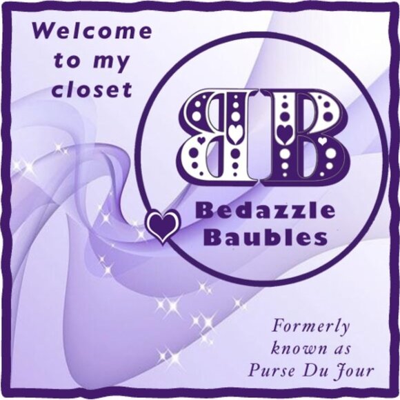 Information About My Closet Is in the pictures! - Picture 1 of 3